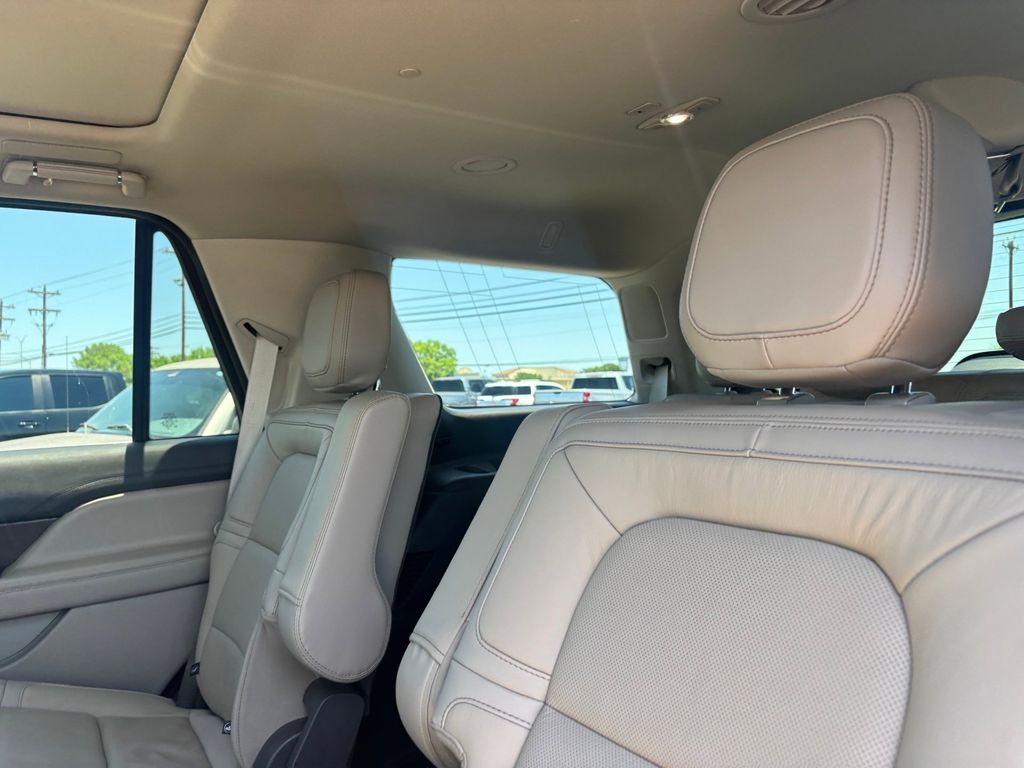 Used Car 2023 Lincoln Navigator  Reserve For Sale Under $70,000 In Austin, Texas
