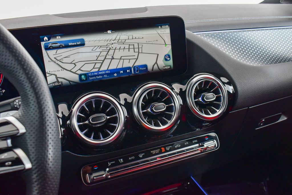 Thumbnail: 2026 Mercedes-Benz GLA - 15