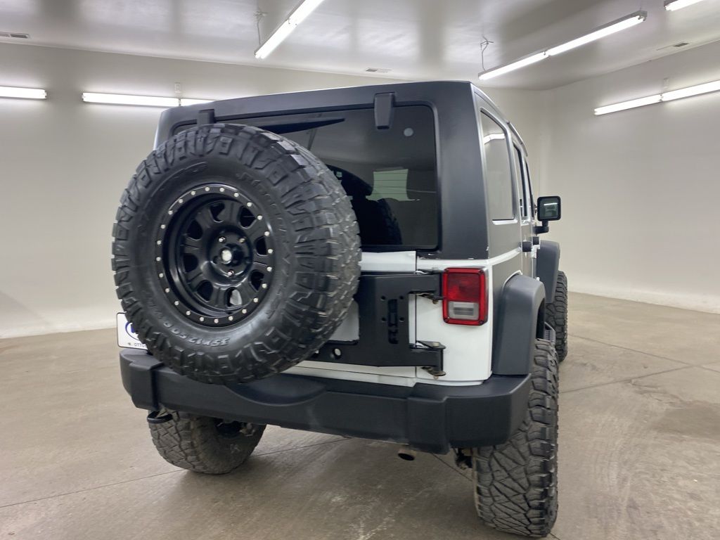 2016 Jeep Wrangler Unlimited Rubicon photo