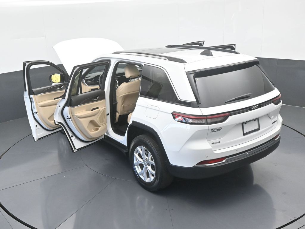 Used 2023 Bright White Clearcoat Jeep Limited image 70