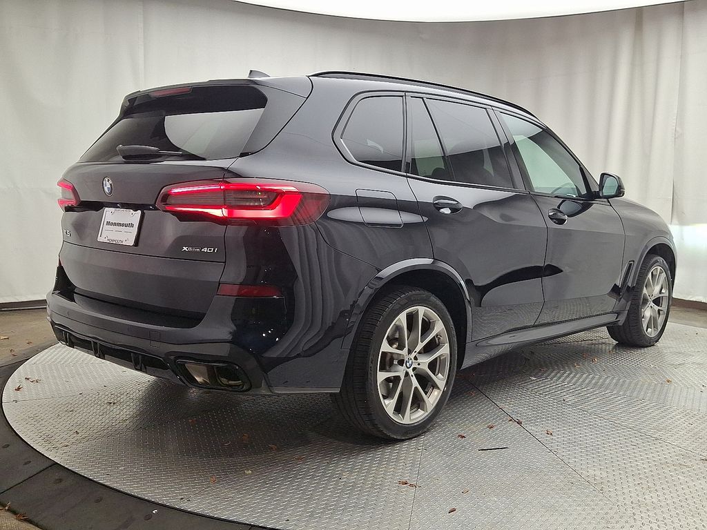 Thumbnail: 2023 BMW X5 - 4
