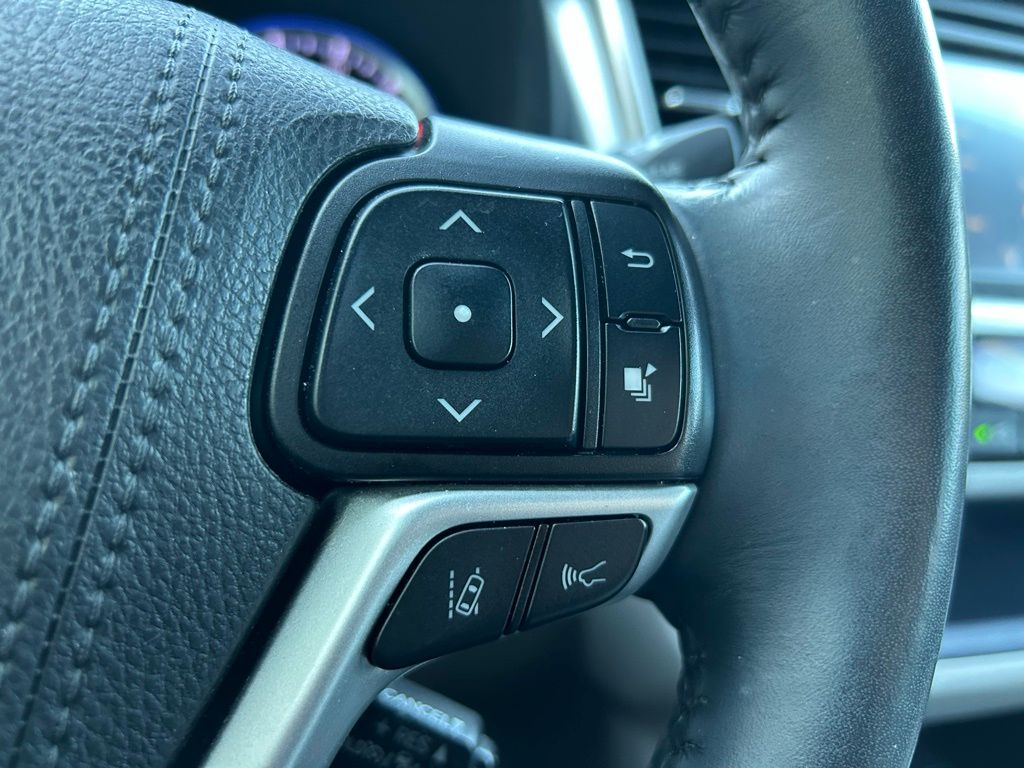 2019 Toyota Highlander Limited 20