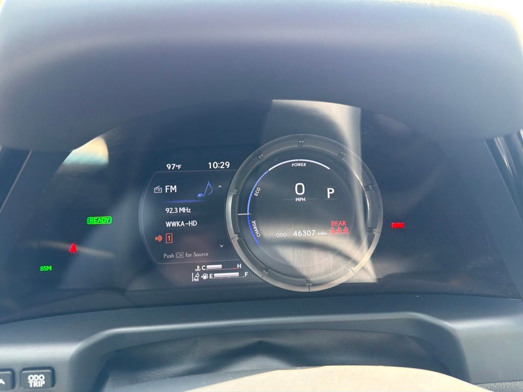 Thumbnail: 2024 Lexus ES - 20