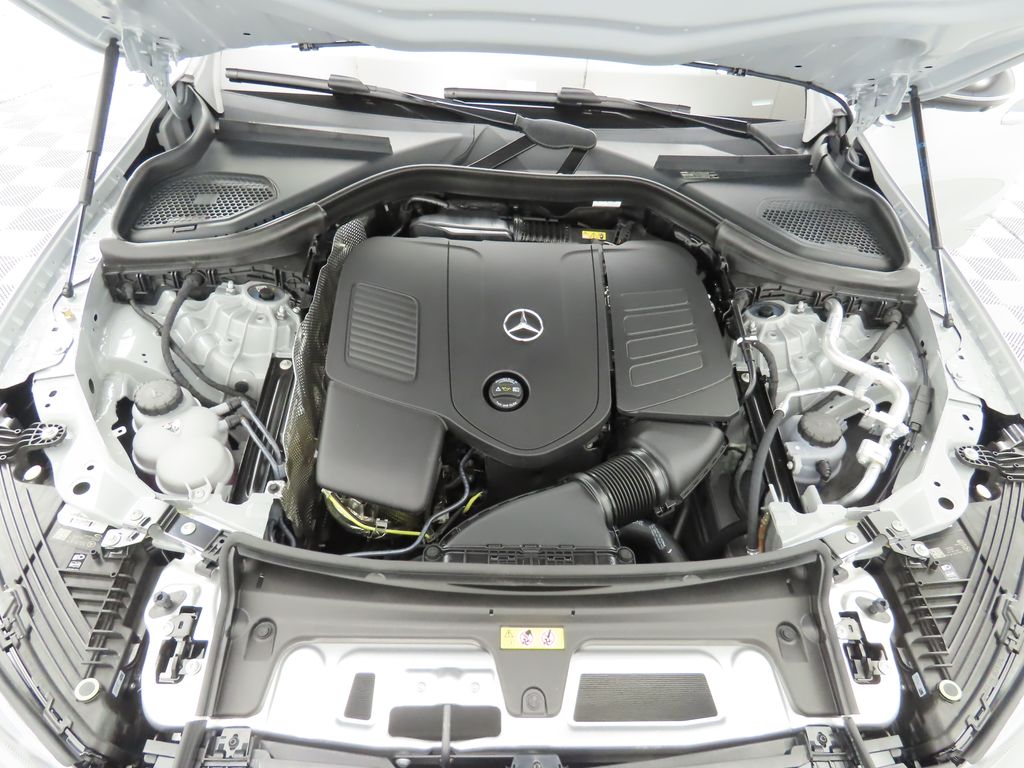 2025 Mercedes-Benz GLC 300 31