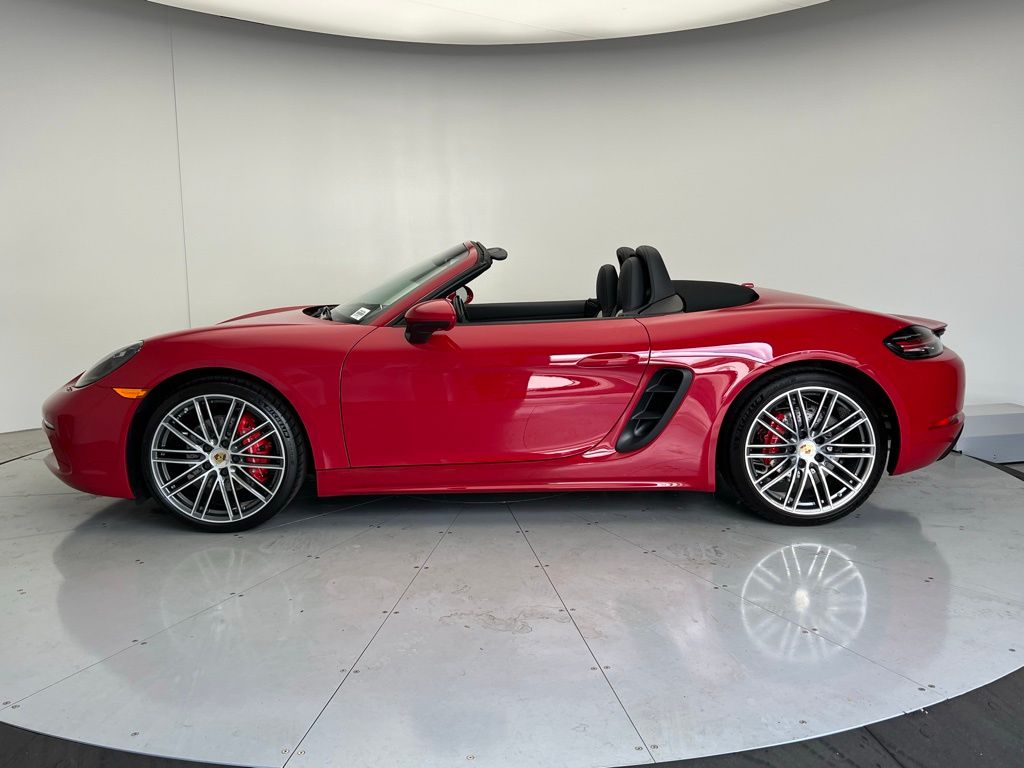 Thumbnail: 2024 Porsche 718 Boxster - 2