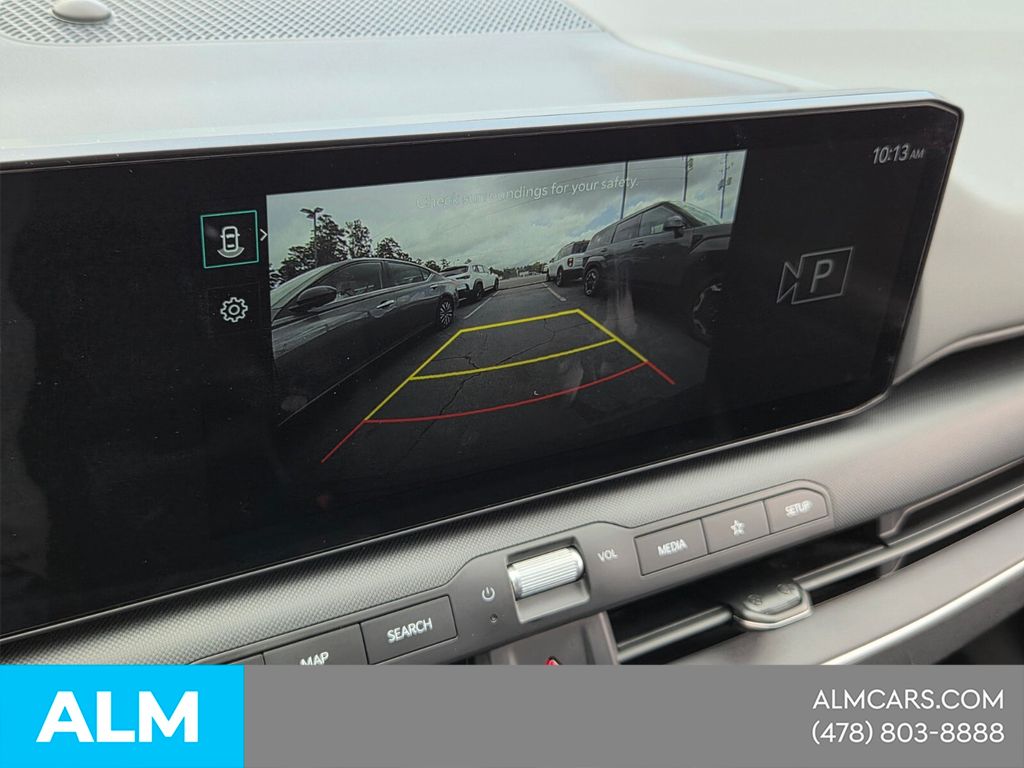 Used 2025 Gray Kia LXS image 19