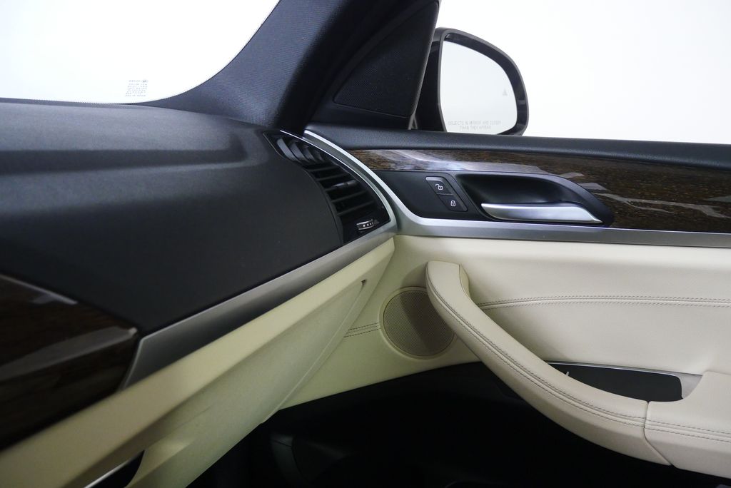 Thumbnail: 2020 BMW X3 - 26