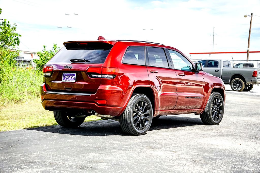 Used Car 2022 Jeep Grand Cherokee Wk  Laredo X For Sale Under $30,000 In Taylor, Texas