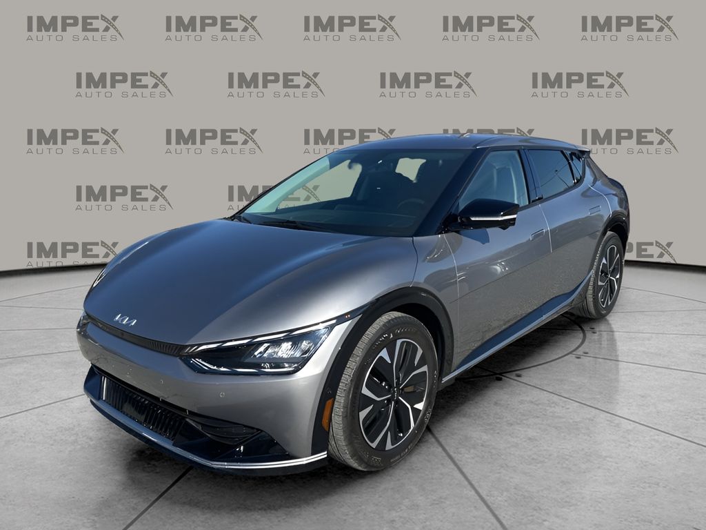 2022 Kia EV6 Wind's photo