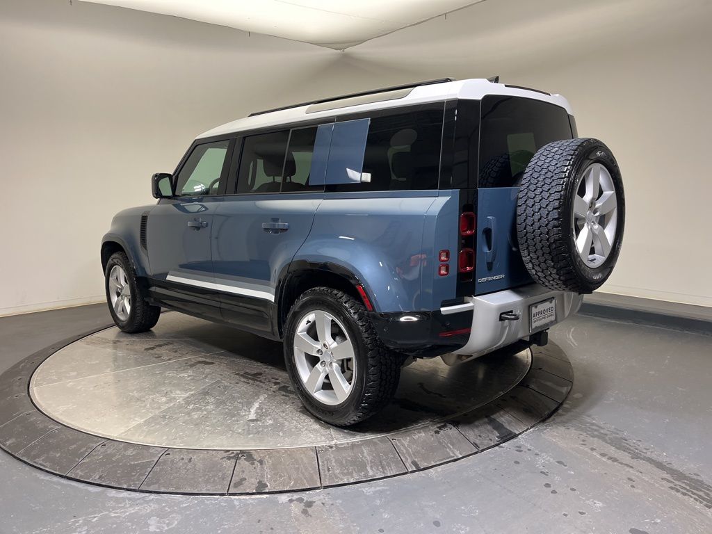 Thumbnail: 2025 Land Rover Defender - 3