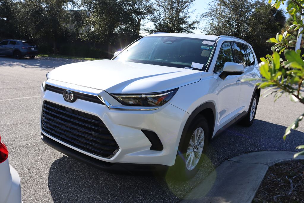 Thumbnail: 2025 Toyota Grand Highlander - 1