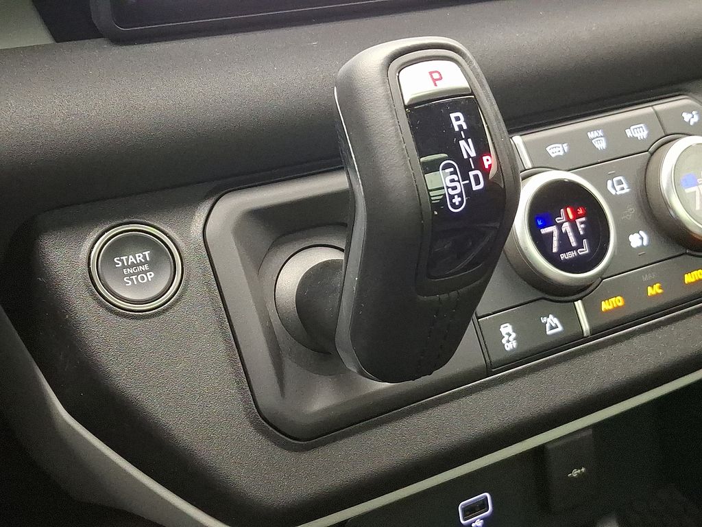 Thumbnail: 2023 Land Rover Defender - 16