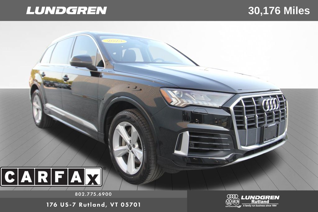 2023 Audi Q7 55 Premium quattro Tiptronic's photo