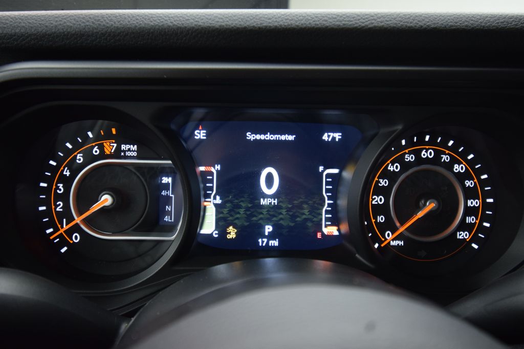 new 2026 Jeep Gladiator car, priced at $47,570