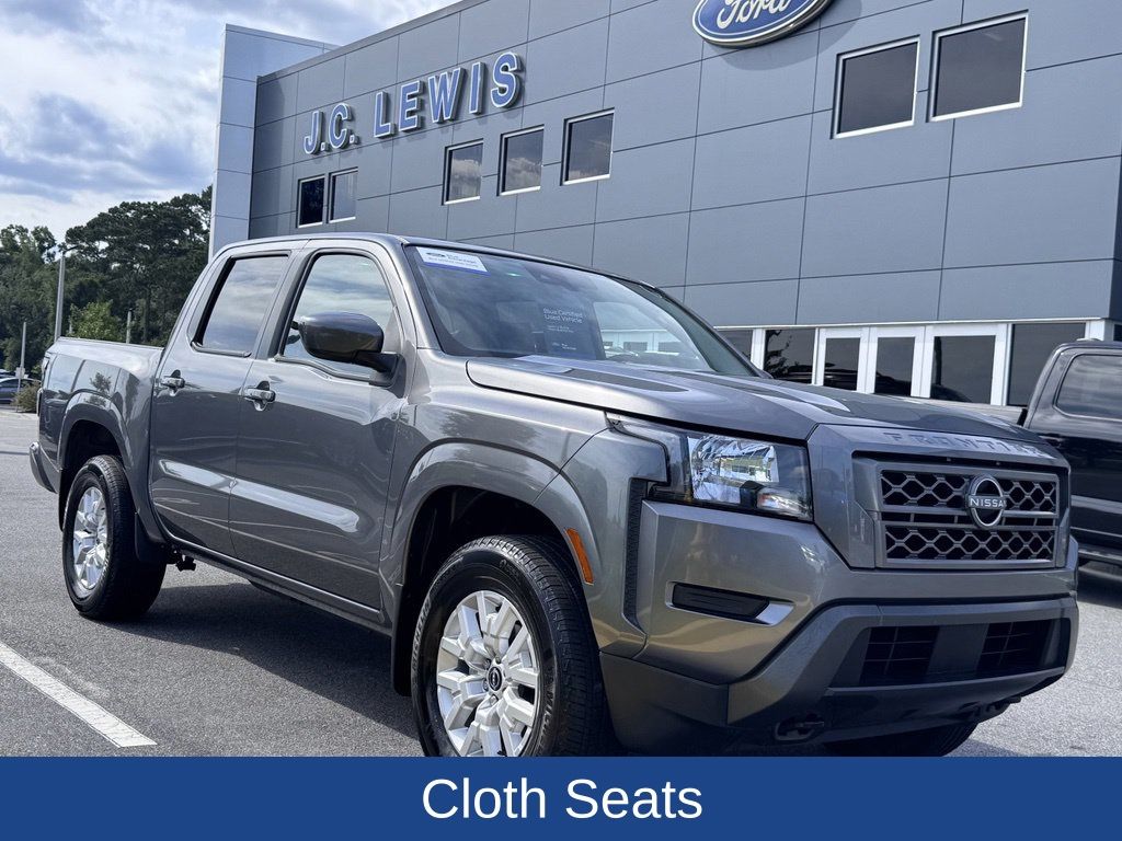 2023 Nissan Frontier Crew Cab SV 4x4