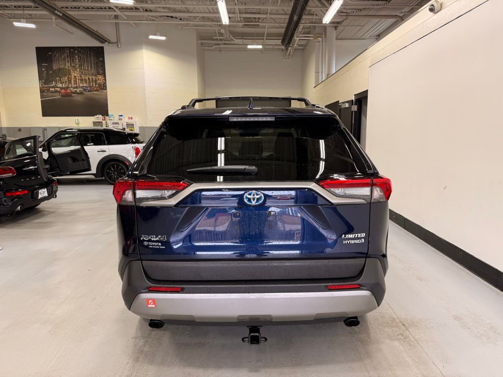 Thumbnail: 2024 Toyota RAV4 - 4