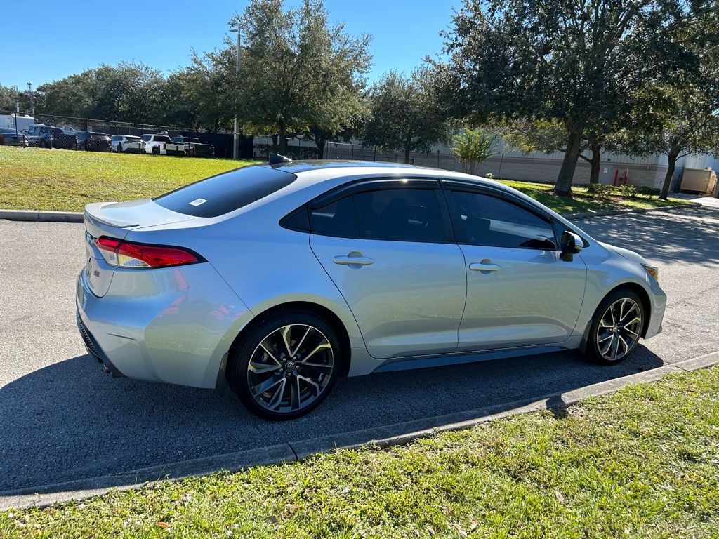Thumbnail: 2022 Toyota Corolla - 5