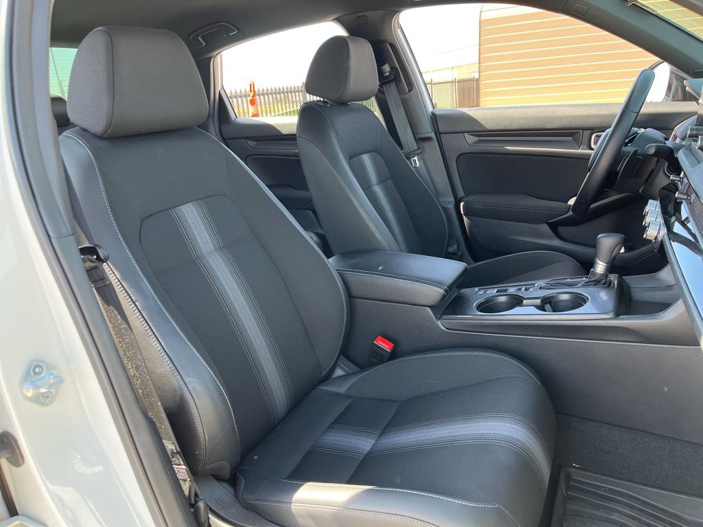 Thumbnail: 2025 Honda Civic - 28