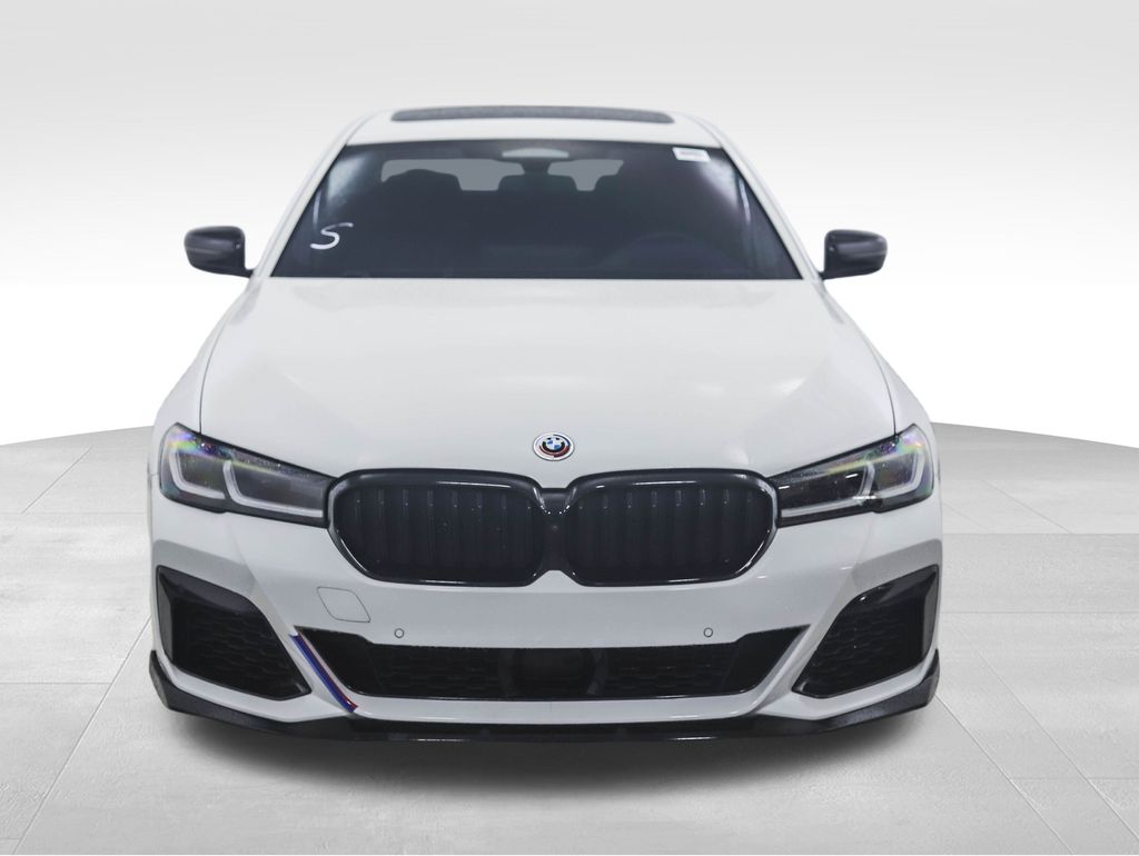 2023 BMW 5 Series M550i xDrive 8