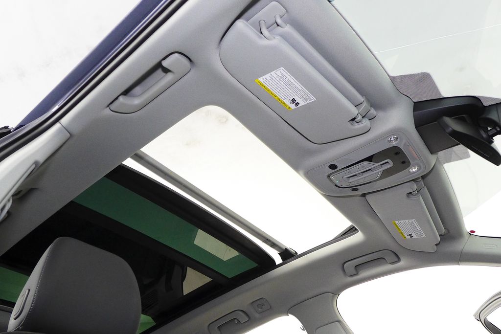 Thumbnail: 2025 Audi Q7 - 18
