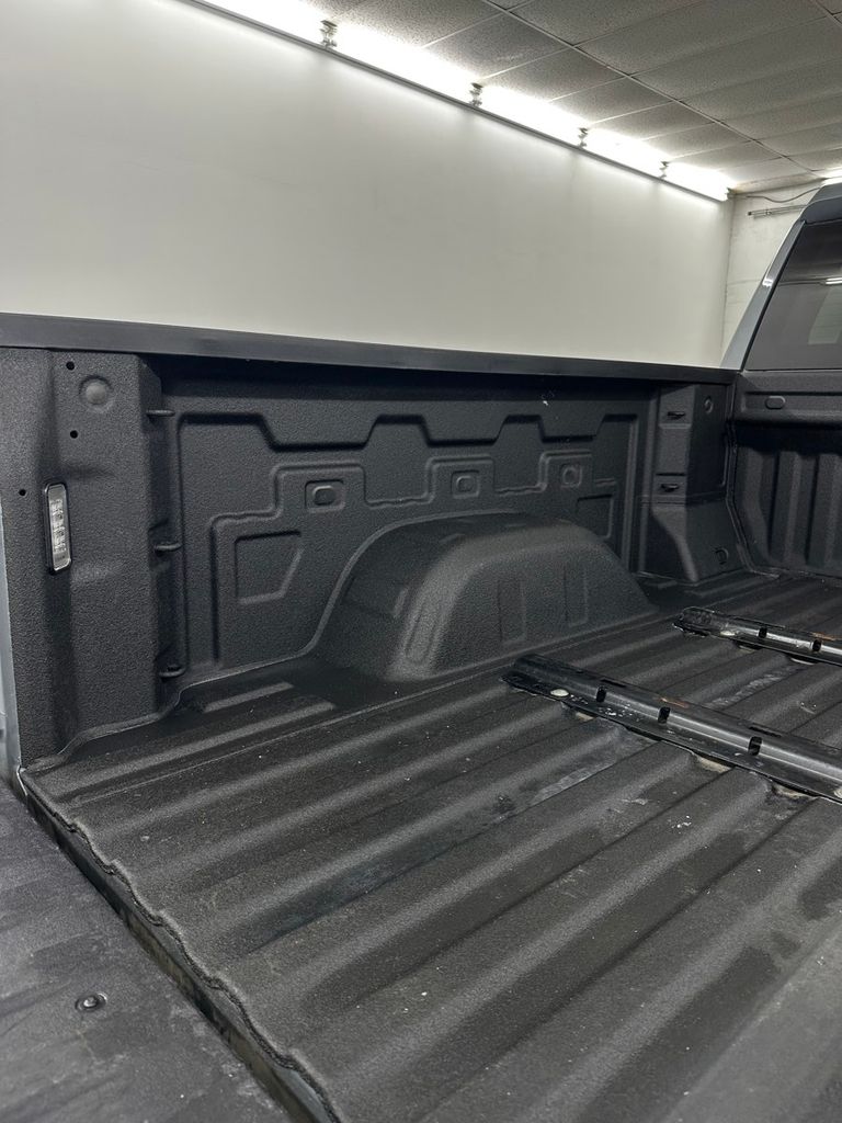 used 2023 GMC Sierra 1500 car, priced at $36,985