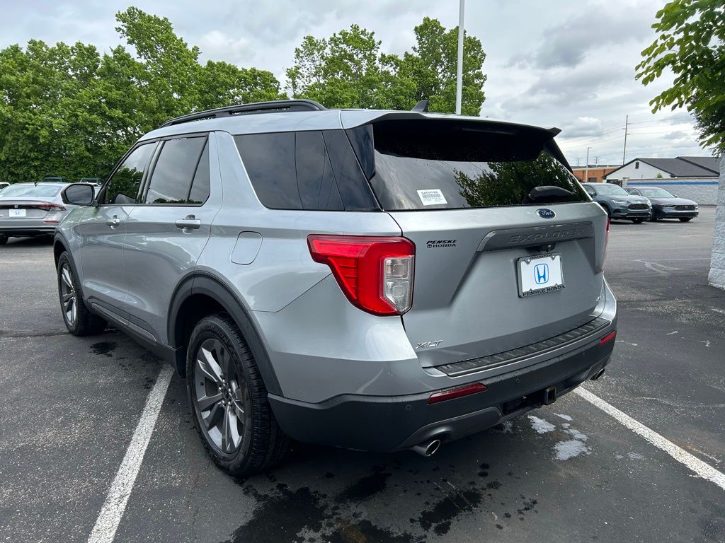 2021 Ford Explorer XLT 3