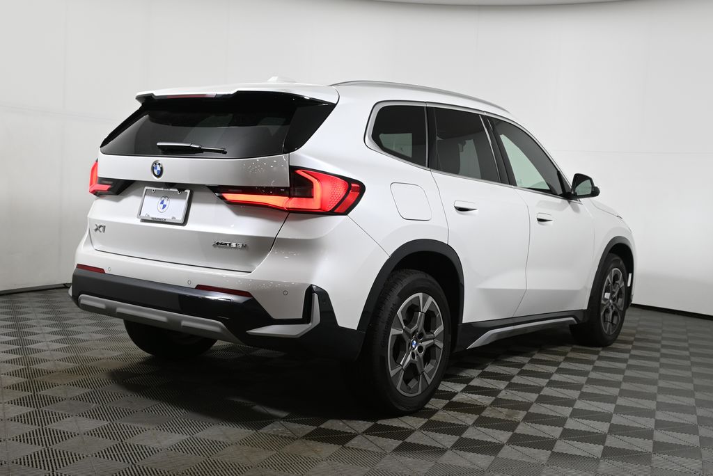 Thumbnail: 2025 BMW X1 - 6
