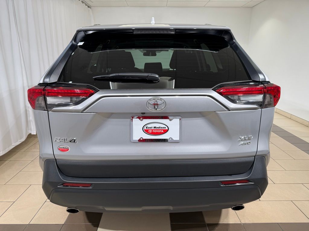 2024 Toyota RAV4 XLE 4