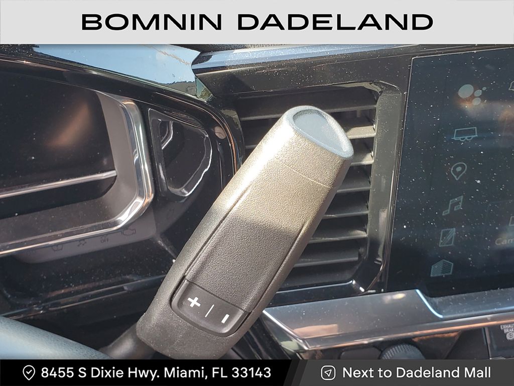 2024 Chevrolet Silverado 3500HD High Country photo