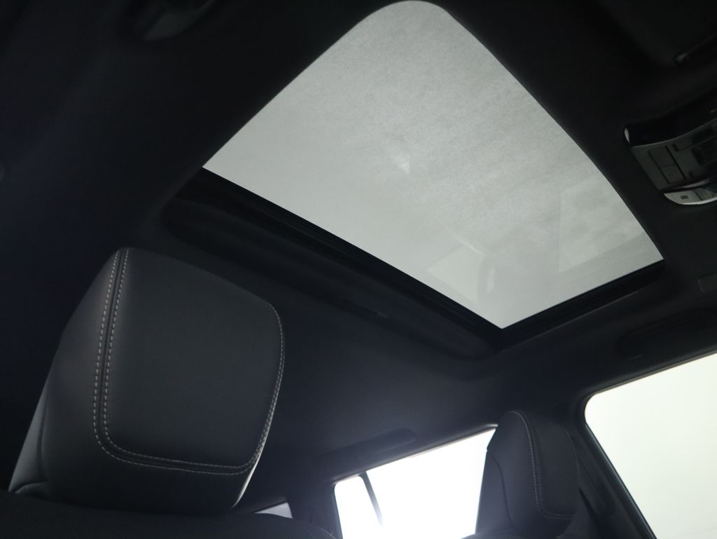 Thumbnail: 2025 Toyota Land Cruiser - 18