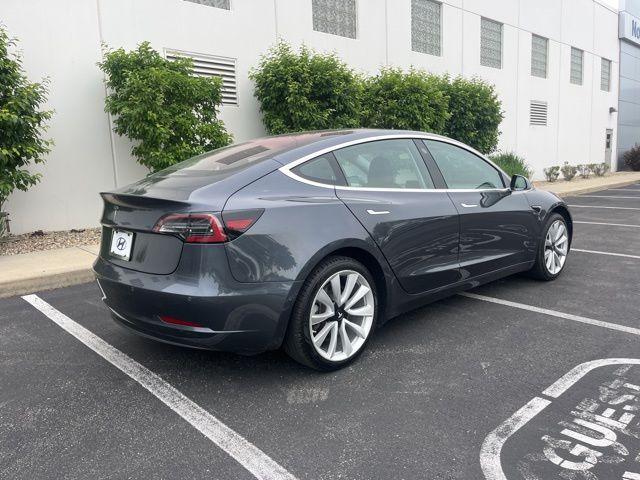 2018 Tesla Model 3 Mid Range 7