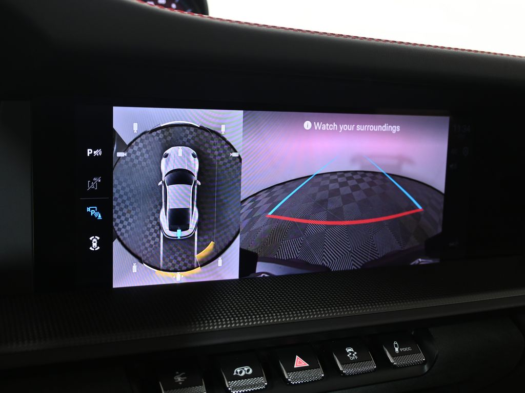 Thumbnail: 2026 Porsche 911 - 26