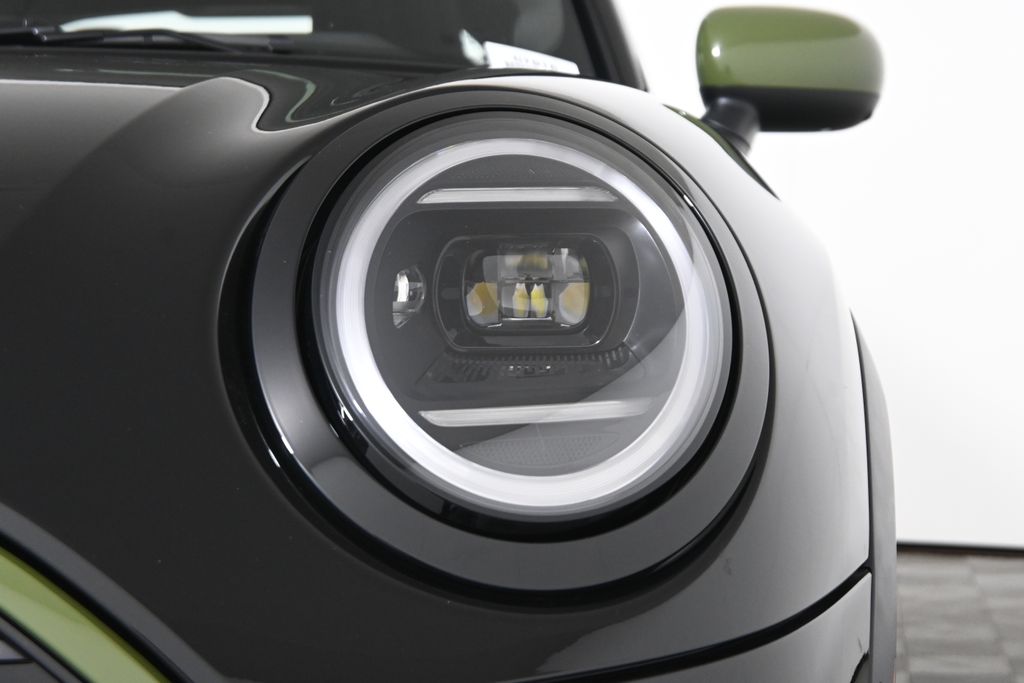 Thumbnail: 2027 MINI Cooper - 11