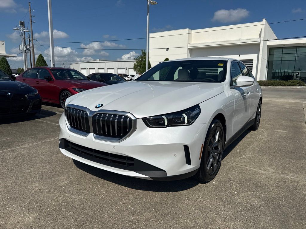Mineral White Metallic 2027 BMW 5 Series Sedan Rear-Wheel Drive 8-Speed Automatic