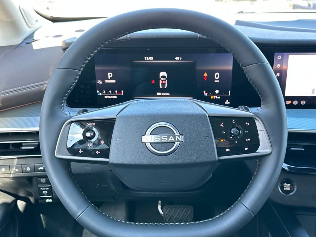 2025 Nissan Murano Platinum photo