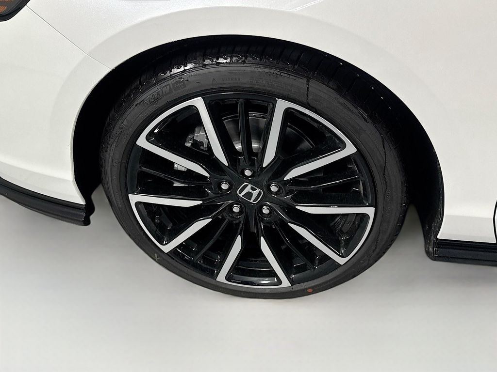 Used Car 2025 Honda Accord Hybrid  Touring For Sale Under $35,000 In Austin, Texas