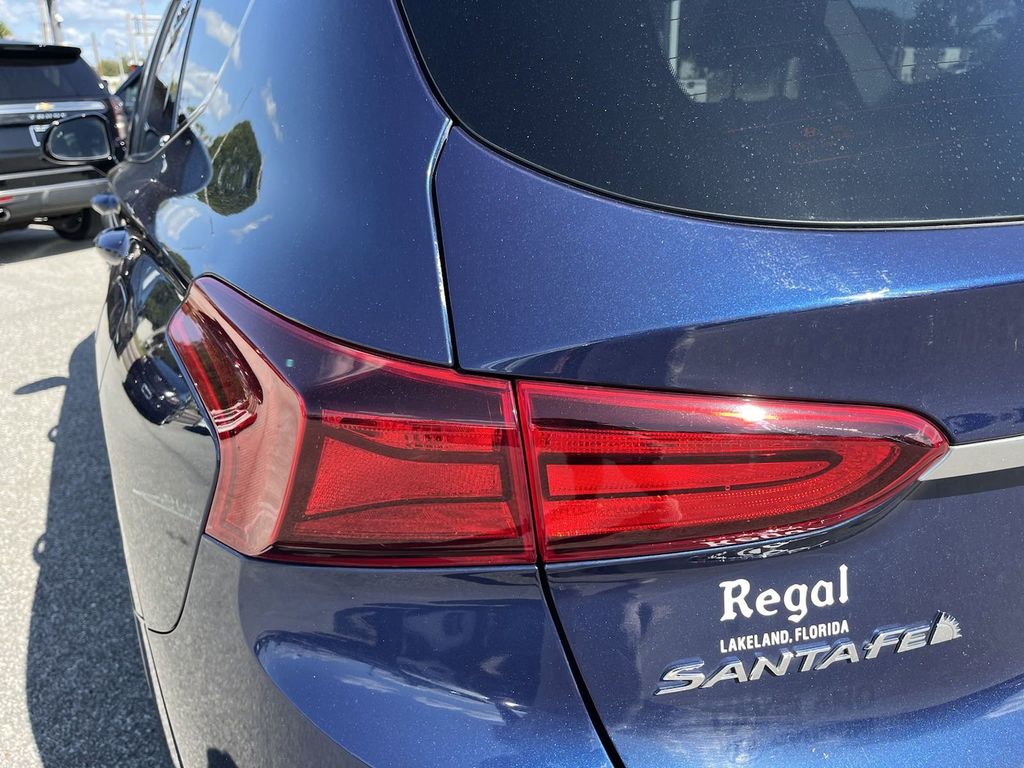 2019 Hyundai Santa Fe SEL 10