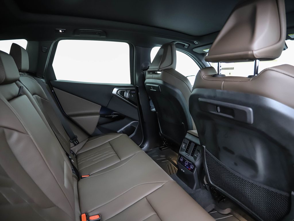 Thumbnail: 2026 BMW X3 - 26