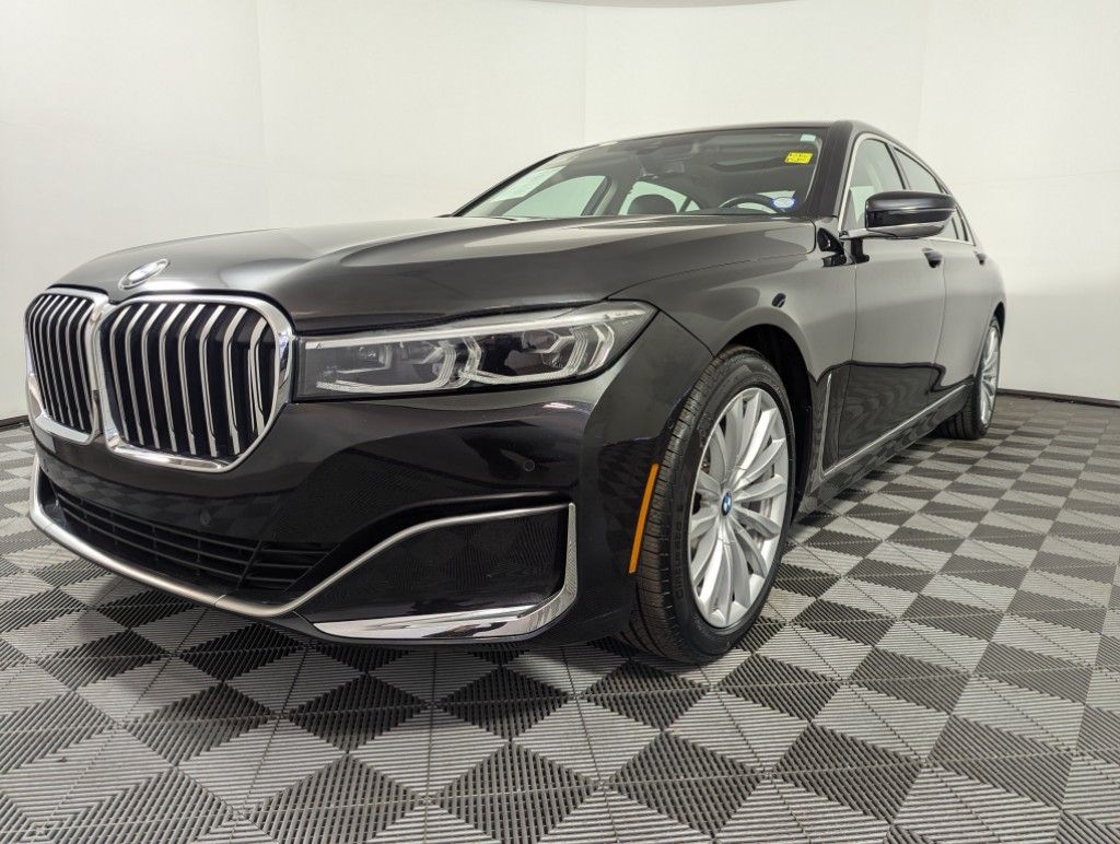 2022 BMW 7-Series 740i xDrive photo