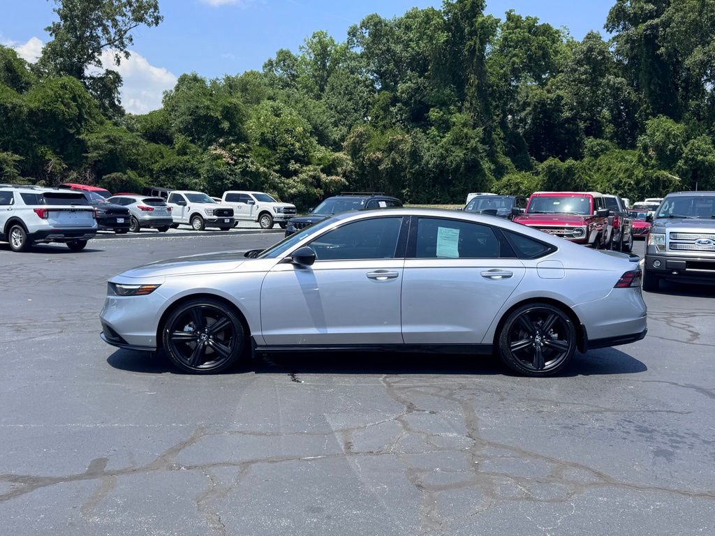 HondaAccord Hybrid3