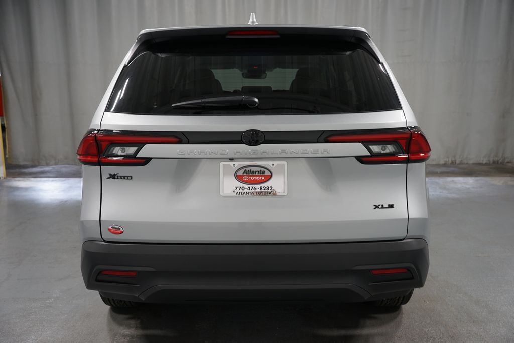 Thumbnail: 2025 Toyota Grand Highlander - 7
