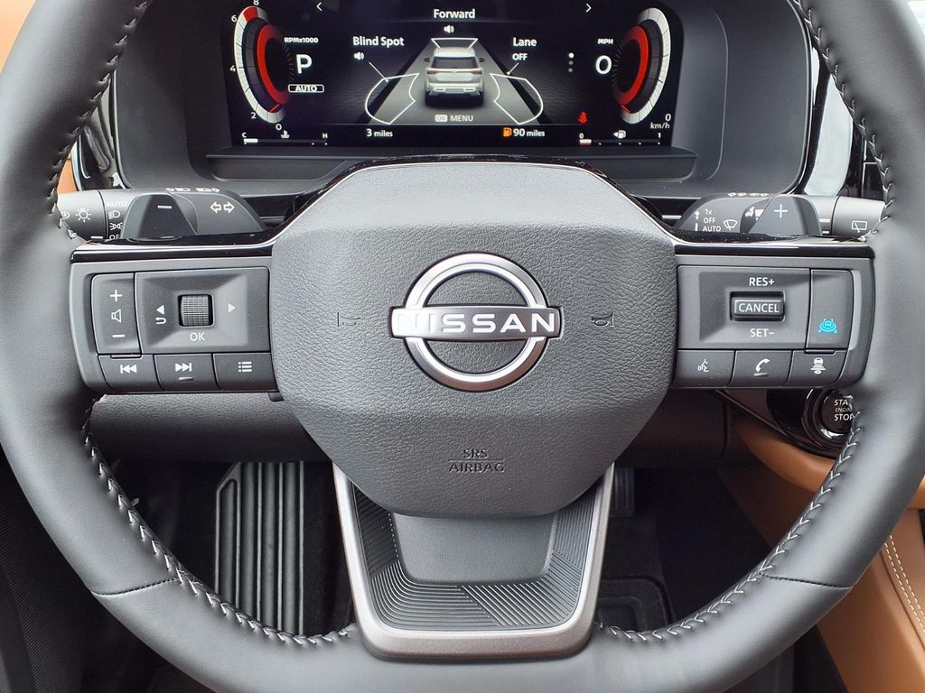 New 2026 White Nissan Platinum image 14