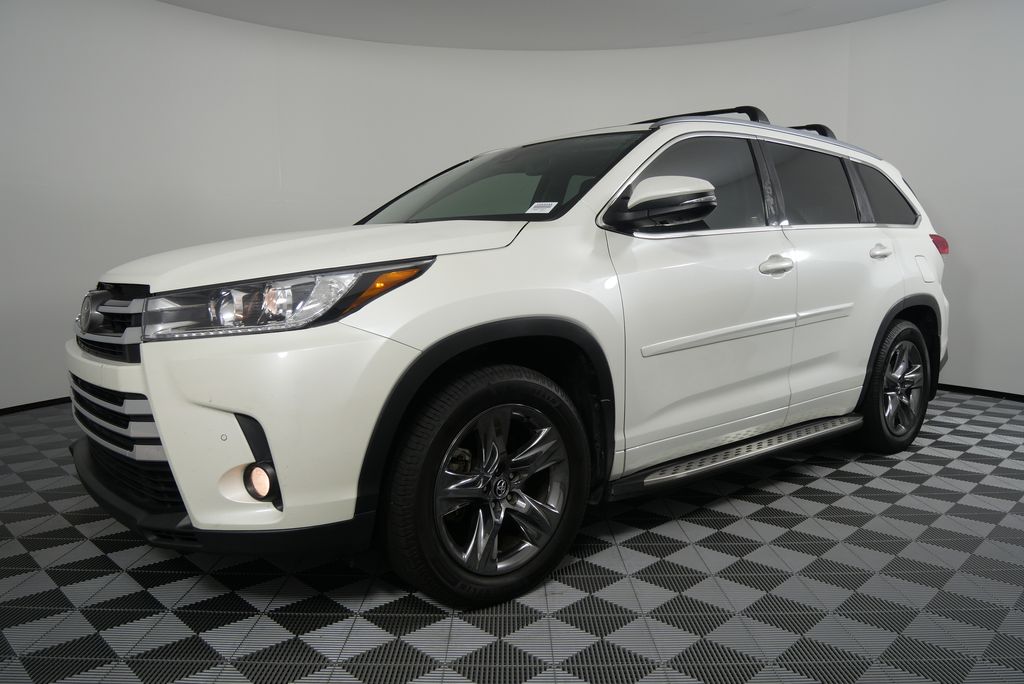 2017 Toyota Highlander Limited Platinum 8