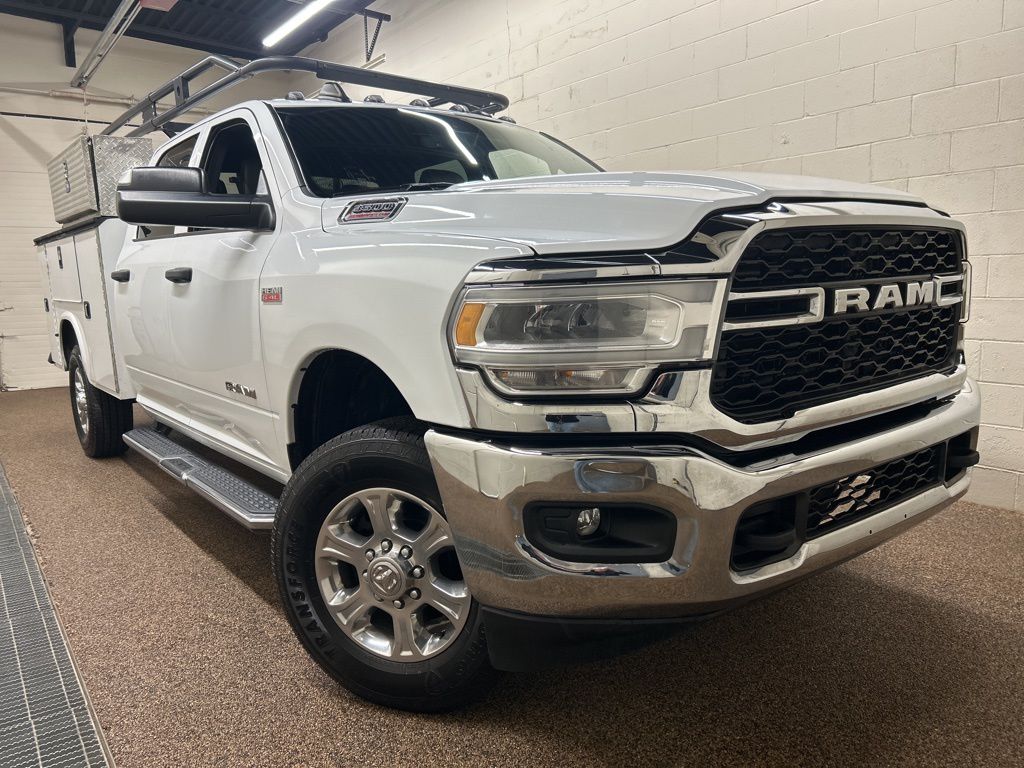2022 RAM 3500 Tradesman Crew Cab LB 4WD