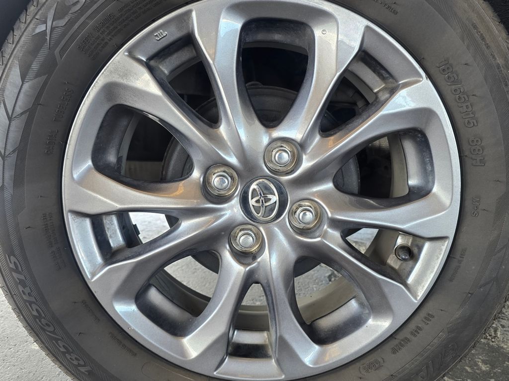 Used Car 2020 Toyota Yaris  Le For Sale Under $20,000 In San Juan, Puerto Rico