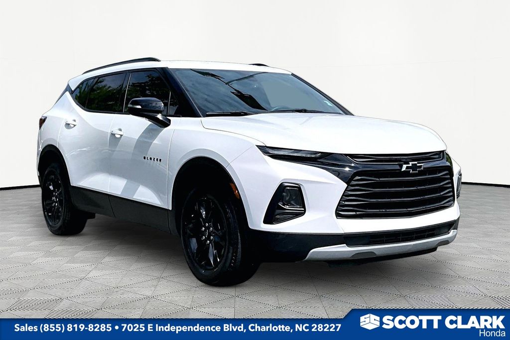 2022 Chevrolet Blazer 2.0T 2LT FWD's photo