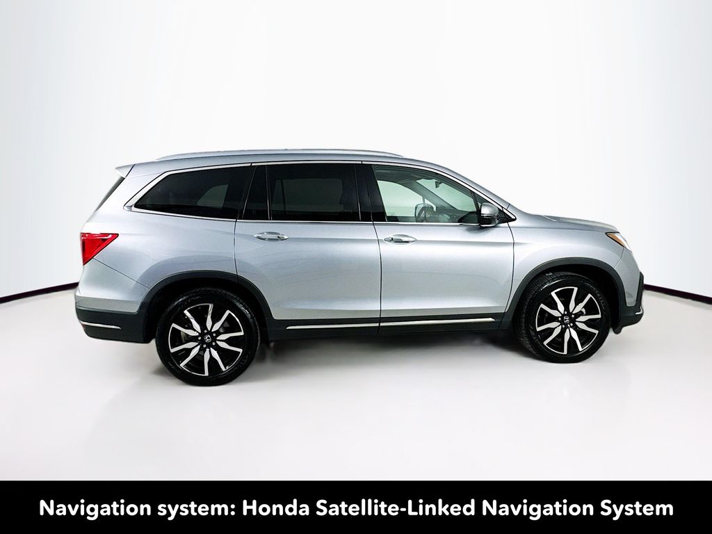 Used Car 2020 Honda Pilot  Touring For Sale Under $30,000 In Austin, Texas