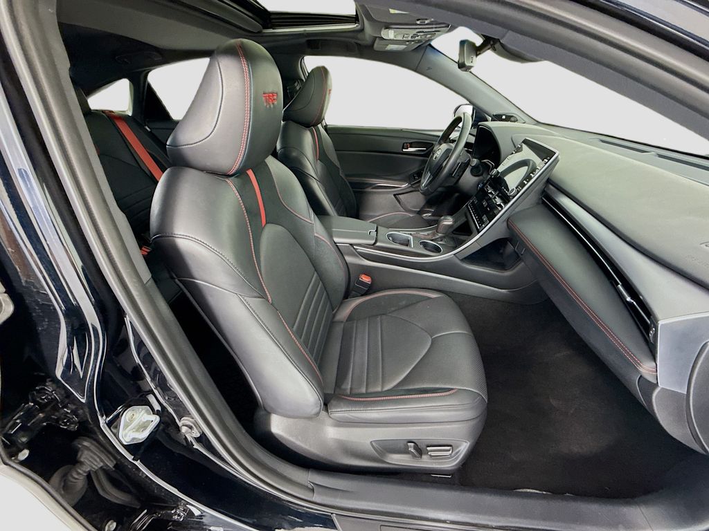 Thumbnail: 2021 Toyota Avalon - 21