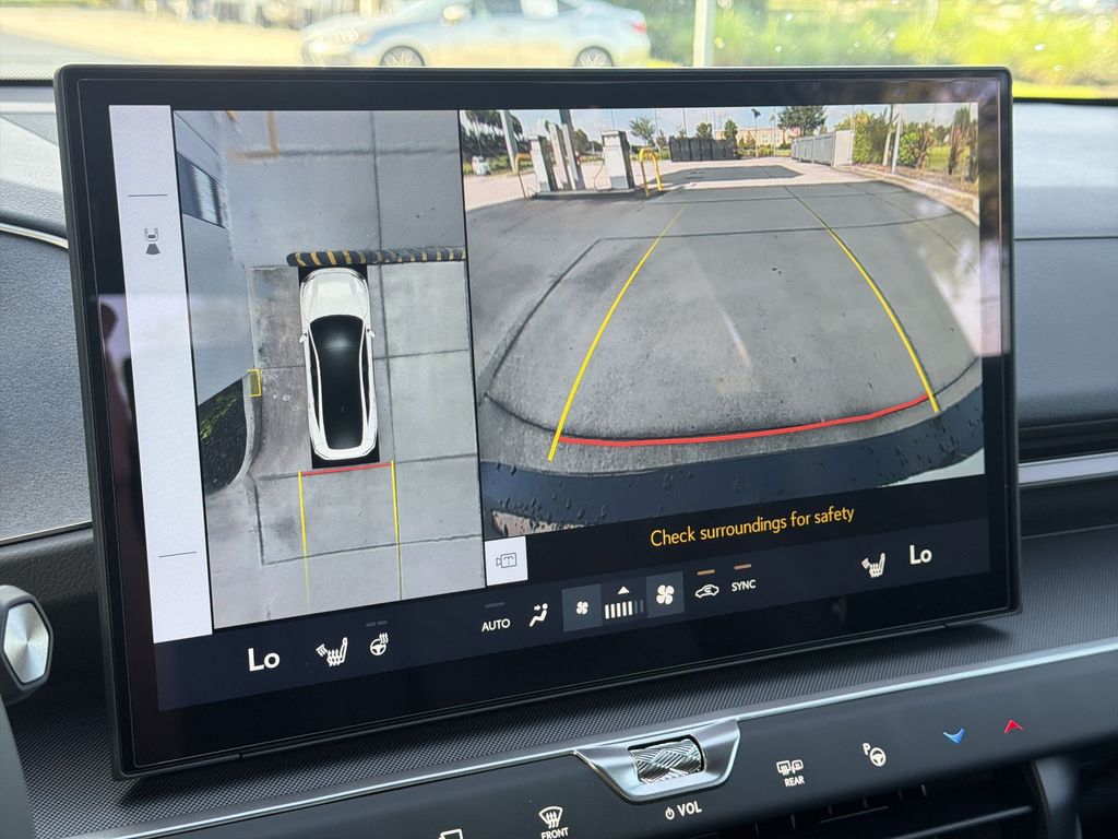 Thumbnail: 2026 Lexus ES - 24