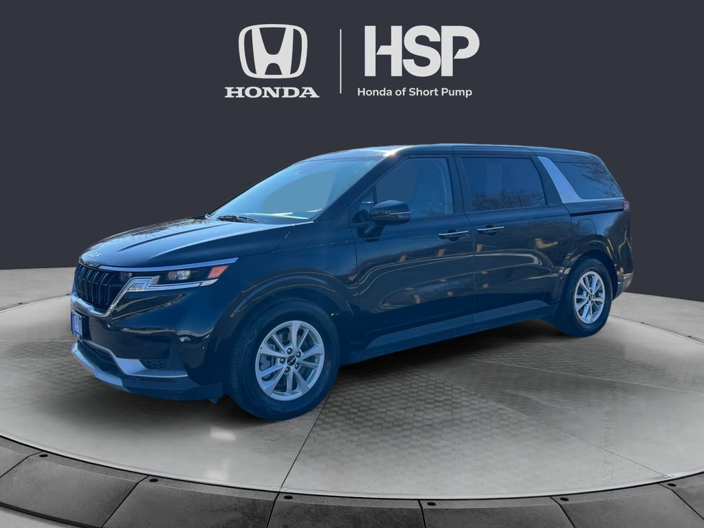 2024 Kia Carnival LX FWD